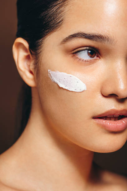 istock Elevating beauty by exfoliating for a smooth, glowing skin 1472110517
