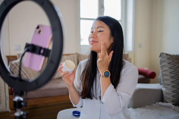 istock Young woman is recording a vlog 1472154593