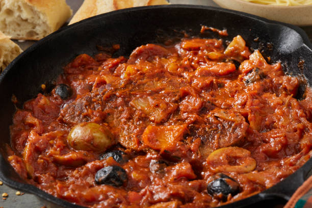 istock Italian Steak Pizzaiola 1472165322