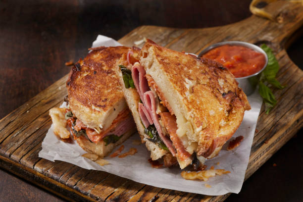 istock Italian Style Grilled Cheese Sandwich 1472166808