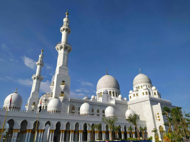 istock Grand Sheikh Zayeh Al Nahyan mosque 1472194288