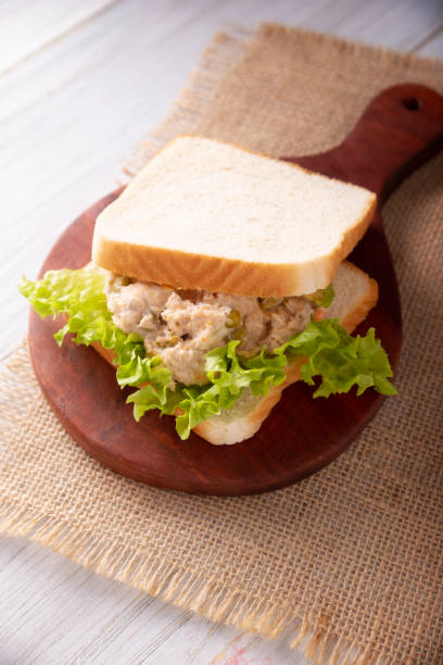 istock Healthy Tuna Sandwich 1472211728