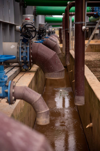 istock Huge industrial water pipes 1472217778