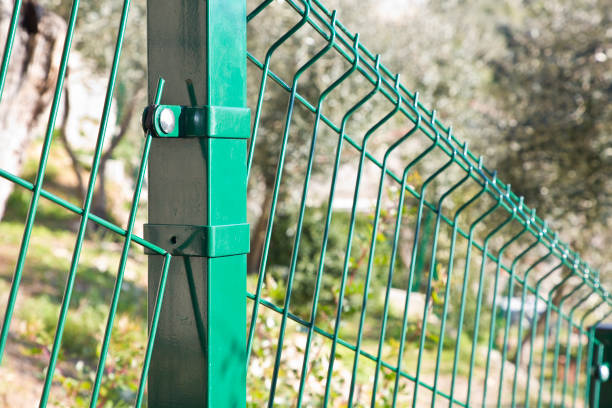 istock New prefabbricated iron railing with waterproof green metal panels 1472243094