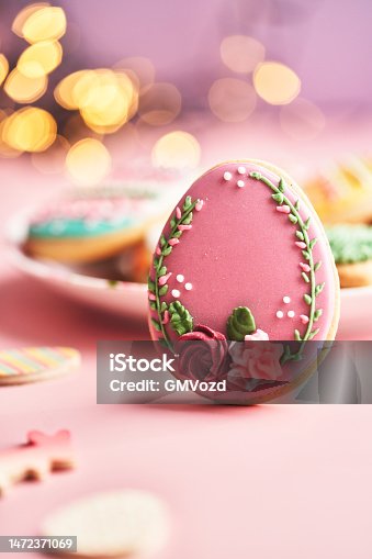 istock Easter Cookies with Colorful Icing 1472371069