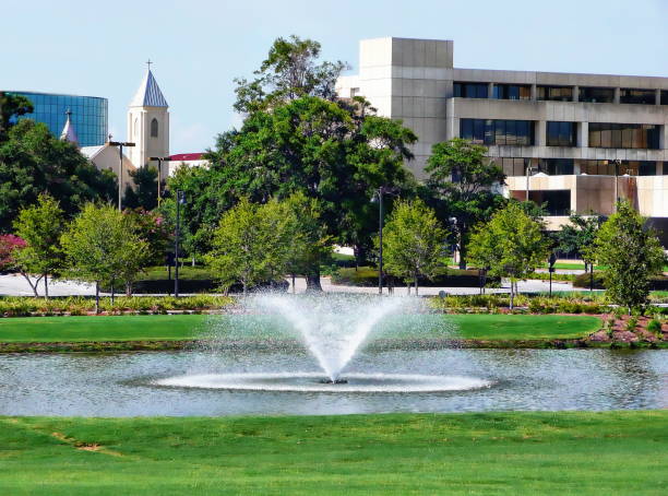 istock Downtown Pensacola 1472385060
