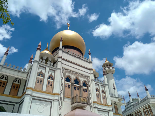 istock Exterior Sultan Mosque Singapore 1472387256