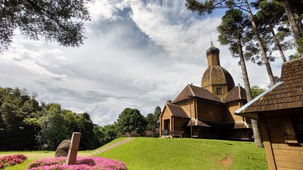 istock Ukrainian church 1472390751