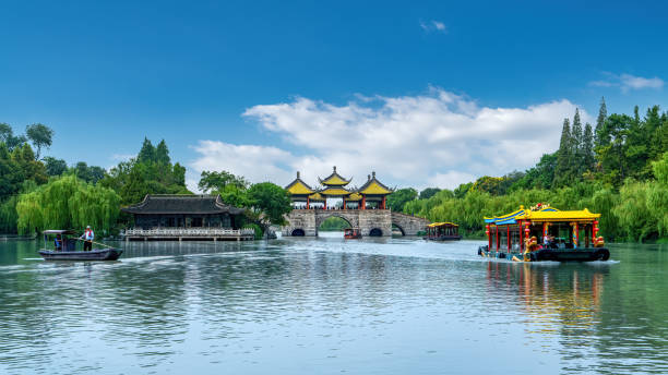 istock Yangzhou Chinese -style garden landscape 1472413180