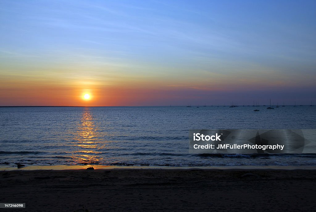 Fanny puesta de sol sobre la bahía - Foto de stock de Darwin libre de derechos