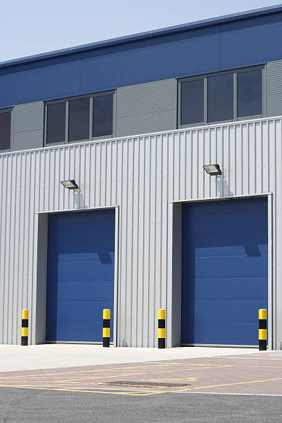 istock Commercial building unit or warehouse. 147246614