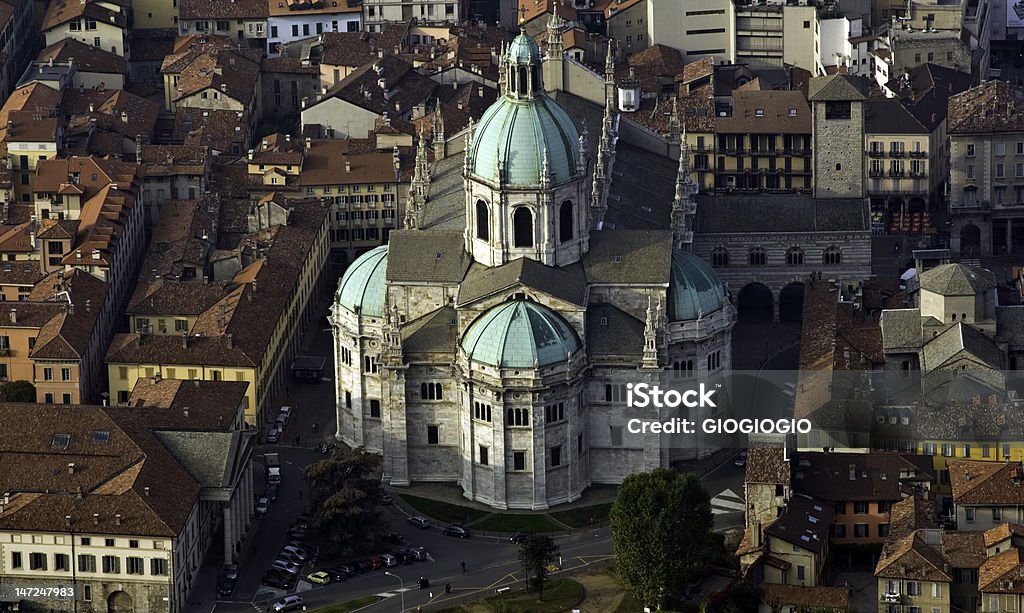 Cattedrale di como dall'alto - Zbiór zdjęć royalty-free (Architektura)
