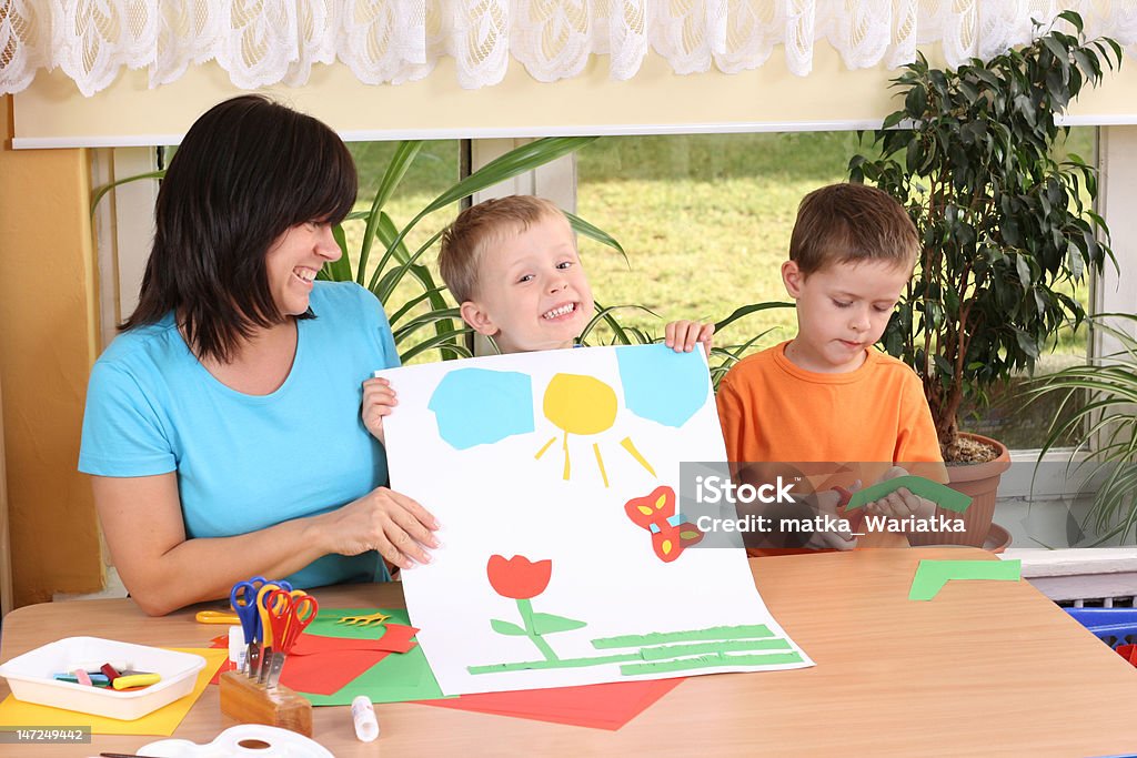 preschoolers およびマニュアルスキル - 4歳から5歳のロイヤリティフリーストックフォト