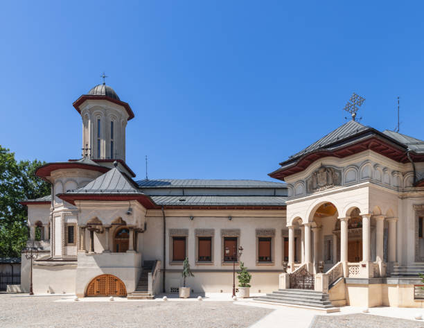 the patriarchal palace on the patriarch's hill functions as the patriarchal residence, private chapel on the left is decorated with frescoes and magnificent iconostasis - patriarchal cross imagens e fotografias de stock