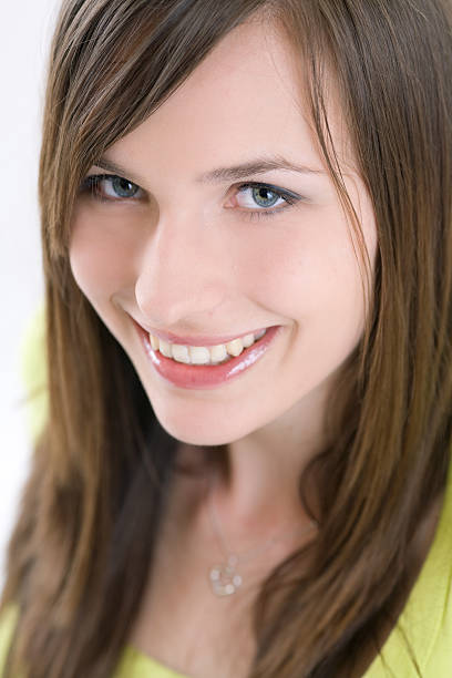 istock Beautiful young woman 147251305