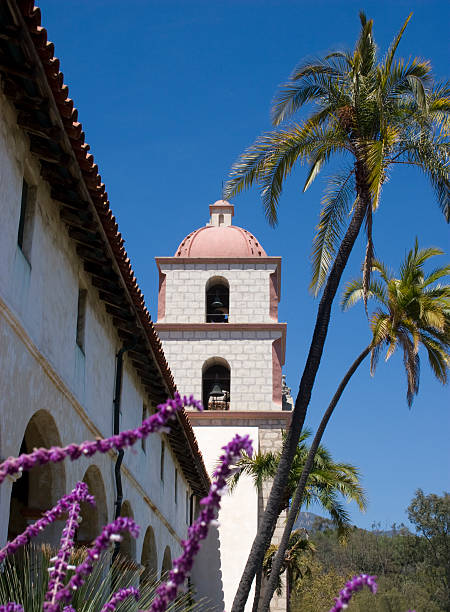 bell tower - mission santa barbara photos et images de collection