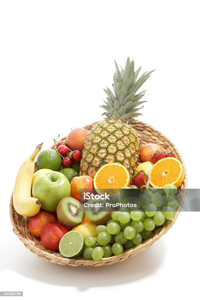新鮮なフルーツバスケット - 果物の盛り合わせのロイヤリティフリーストックフォト