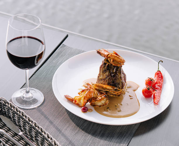 istock A delicious shrimp scampi dish with red wine 1472528233