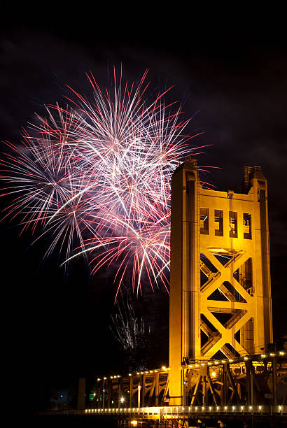istock Fireworks Behind the Sacramento Tower Bridge 147258142