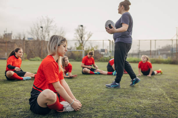 istock Female rugby team training outdoors 1472598846