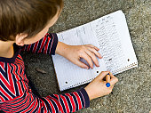 junge-schreiben-hausaufgaben-machen.jpg?b=1&s=170x170&k=20&c=99zv0YRtqwmaB_o2gvsulV04D4Hqd6cp8NMHlO-JJsQ=