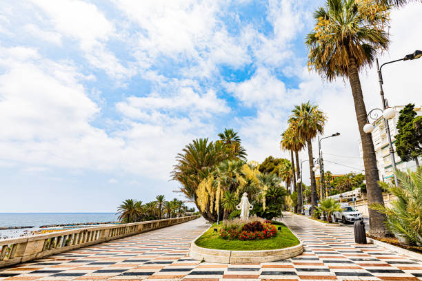 2.200+ Fotos, Bilder und lizenzfreie Bilder zu San Remo Italien iStock