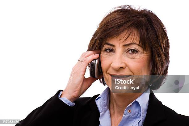 Senior Mujer De Negocios Foto de stock y más banco de imágenes de Color negro - Color negro, Fondo blanco, Teléfono