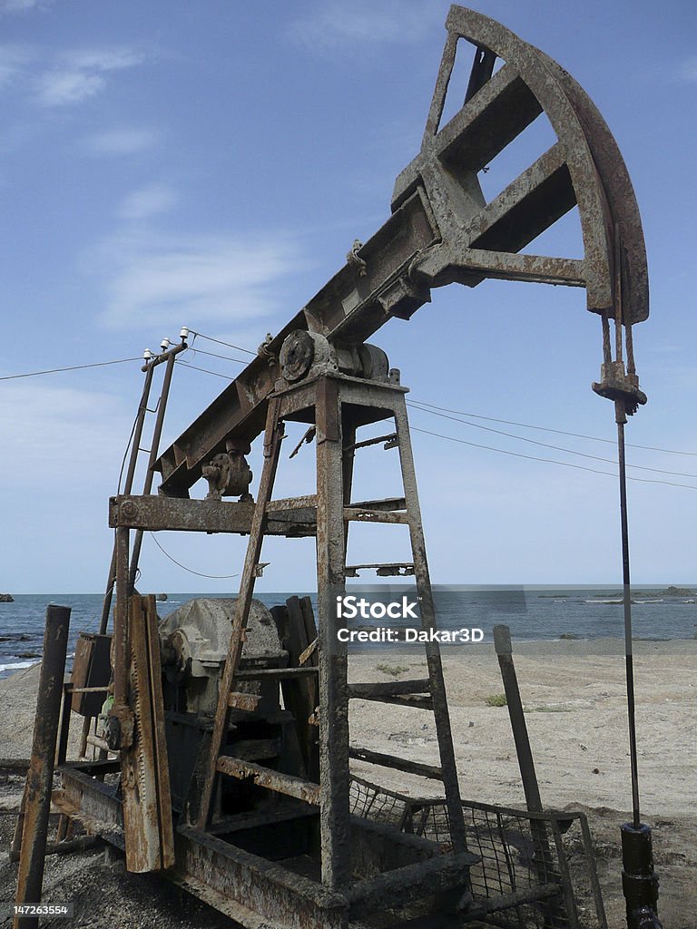 Pozzo petrolifero in Baku - Foto stock royalty-free di Baku