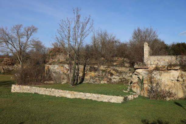 istock Montpeyroux - Former sandstone quarry 1472641012
