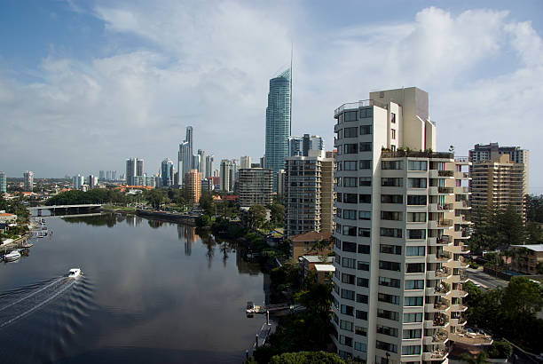istock Nerang River Surfers Paradise Queensland 147265080