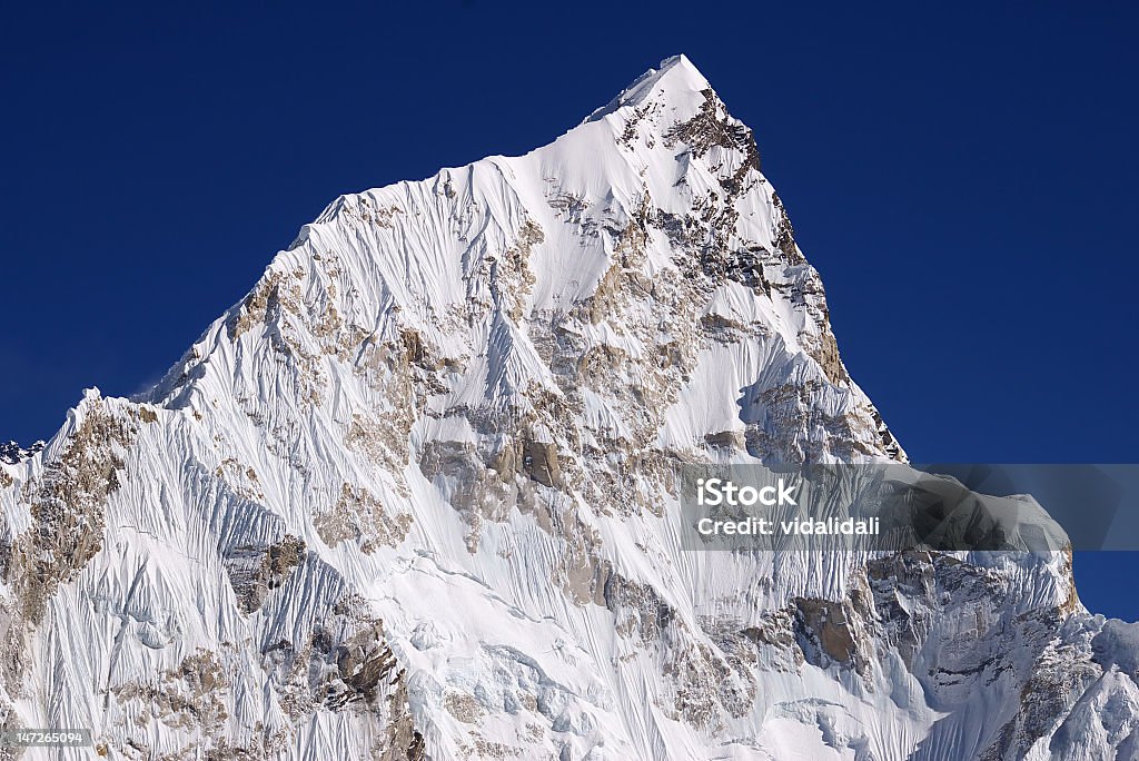 美しい風景とネパール Nupse 7864 m Kalapattar 、-5545 -m - よじ登るのロイヤリティフリーストックフォト