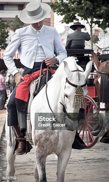 Foto de Rider Em Sevilha e mais fotos de stock de Abril - Abril, Feira agrícola, Andaluzia