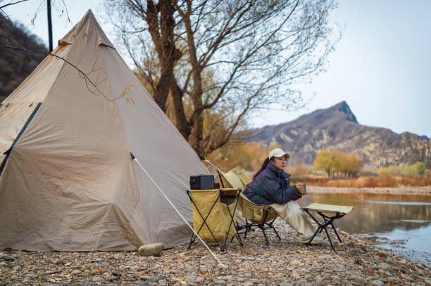 istock Leisure autumn camping time 1472729940
