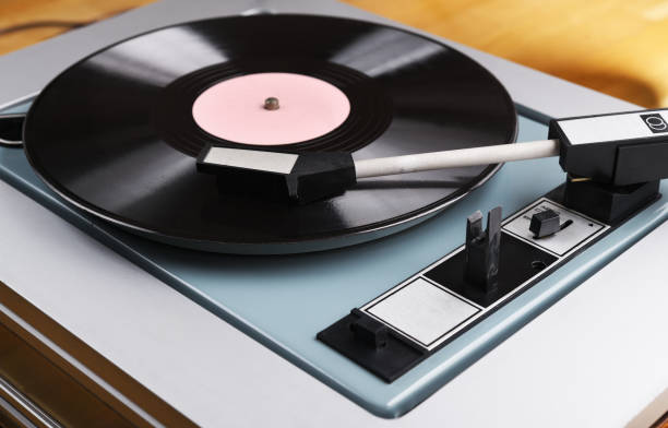 istock Vintage turntable with radio tuner. 1472735832