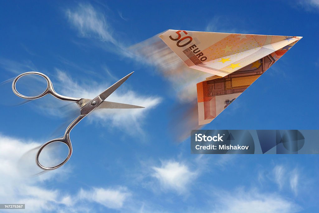Párrafo dedo índice Kosciuszko Euro Avión Tijeras Foto de stock y más banco de imágenes de Avión - Avión, Azul, Conceptos - iStock Párrafo dedo índice Kosciuszko Euro Avión Tijeras Foto de stock y más banco de imágenes de Avión - Avión, Azul, Conceptos - iStock