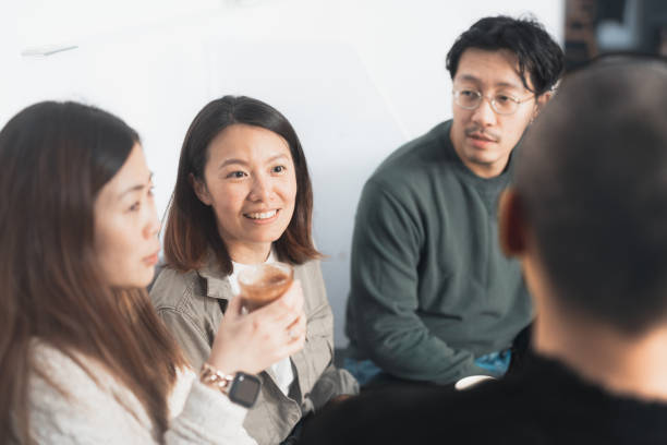 istock coffee shop daily 1472760441
