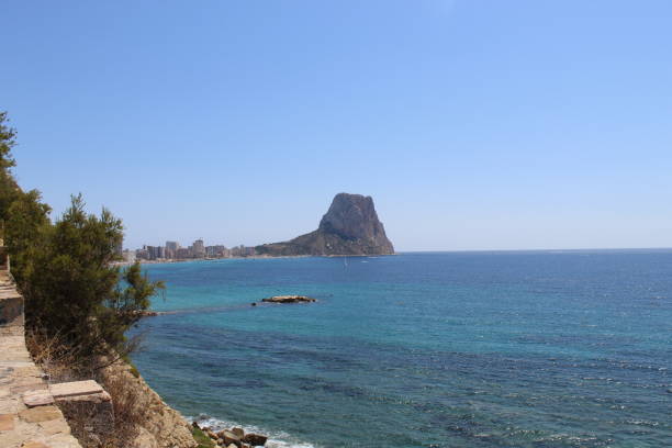 istock Calp and the Sea 1472774852