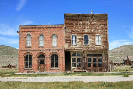 Abandoned houses and buildings at Bodie ghost town in the Eastern Sierra mountains of California