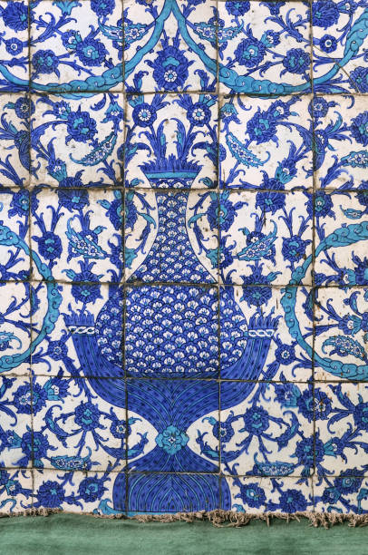 istock Tiles, Yeni (New) Mosque, Istanbul 1472783542