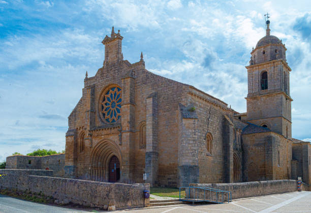 istock Romanesque church 1472792672