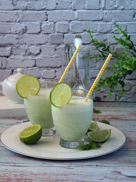 istock Glasses with traditional Brazilian lemonade 1472796061