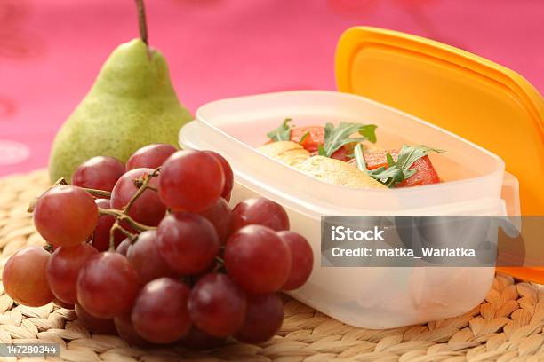 Pausa Pranzo - Fotografie stock e altre immagini di Alimentazione sana - Alimentazione sana, Cassetta, Cibi e bevande
