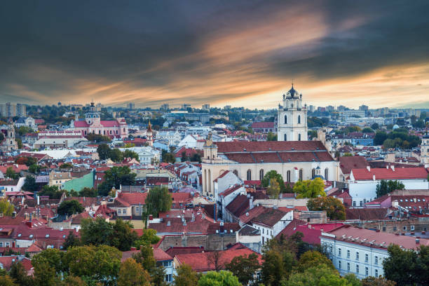istock Panorama old town of Vilnius 1472809072