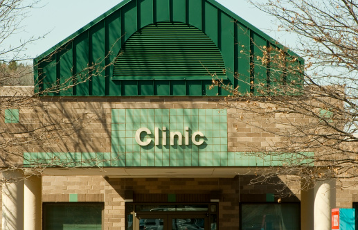 clinic sign on a modern medical building