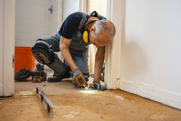 istock Senior Caucasian man doing construction renovation indoors 1472823604
