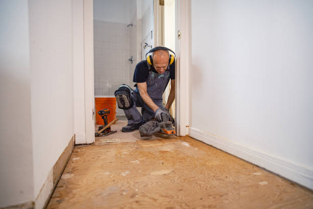 istock Senior Caucasian man doing construction renovation indoors 1472823797