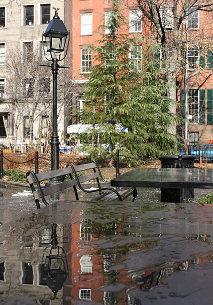 istock Rainy day in Washington Square Park 147283967