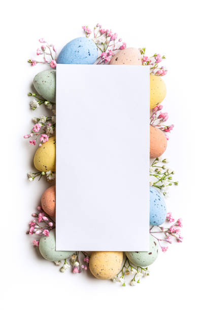 istock Easter composition of Easter quail eggs and flowers 1472866093