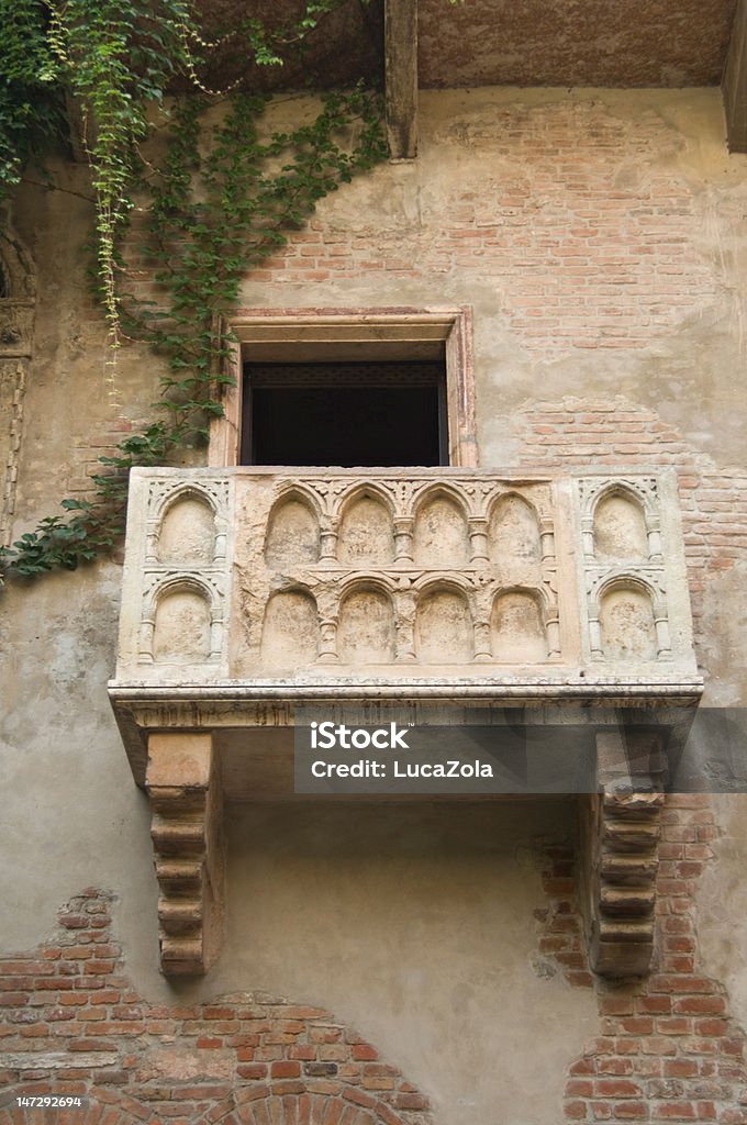 Balcone di Romeo e Giulietta a Verona - Foto stock royalty-free di Amore