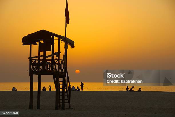 Spiaggia Di Jumeirah - Fotografie stock e altre immagini di Hotel Jumeirah Beach - Hotel Jumeirah Beach, Ambientazione esterna, Capanna